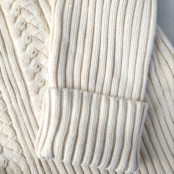 GUC Talbots Thick Cable Sweater w/ Full length zipper. Size S. Read description - Picture 4 of 9